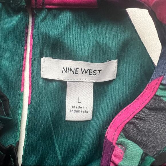 Nine West Women’s High Neck Floral Prism Elastic Waist Peplum Style Blouse Sz L - Picture 11 of 12